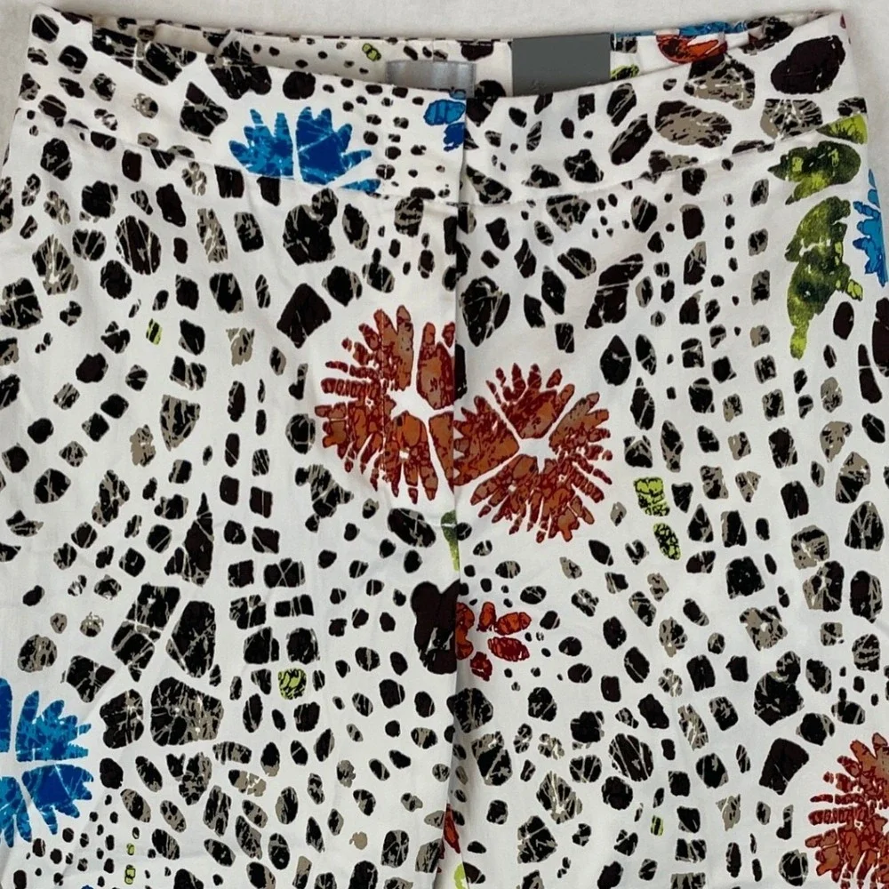 Chicos‎ Spotted Floral Relaxed Crop Pants Optic White Size 0 NEW